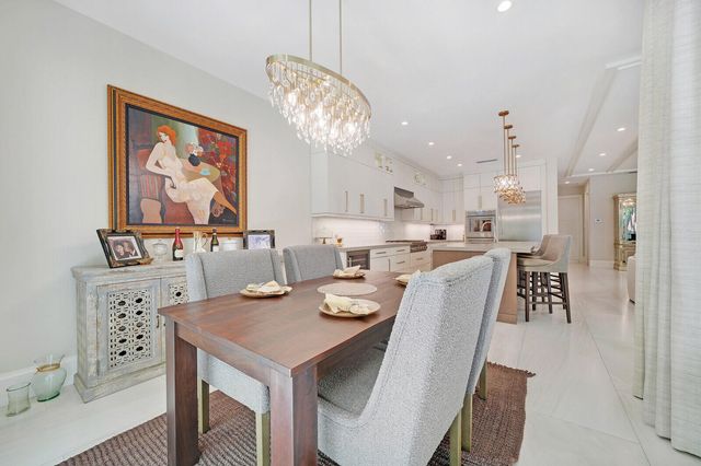 436 NE WAVECREST Way, Boca Raton, FL 33432