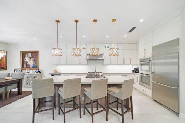 436 NE WAVECREST Way, Boca Raton, FL 33432