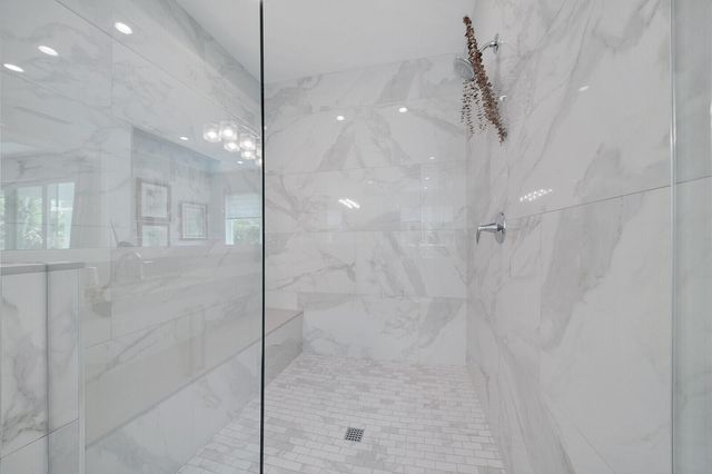 436 NE WAVECREST Way, Boca Raton, FL 33432
