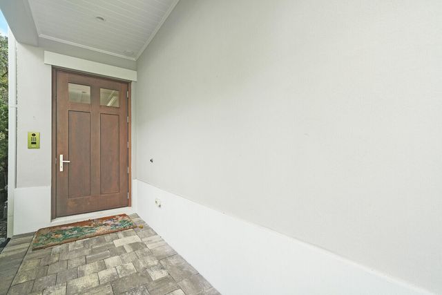 436 NE WAVECREST Way, Boca Raton, FL 33432