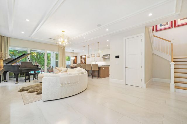 436 NE WAVECREST Way, Boca Raton, FL 33432