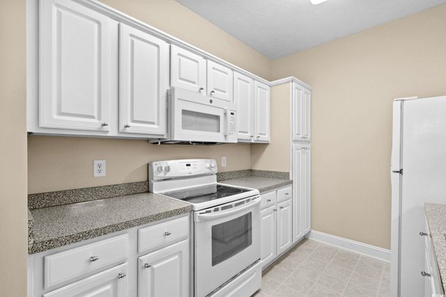 119 Fountain Pointe Ln Unit 202, Myrtle Beach, SC 29579