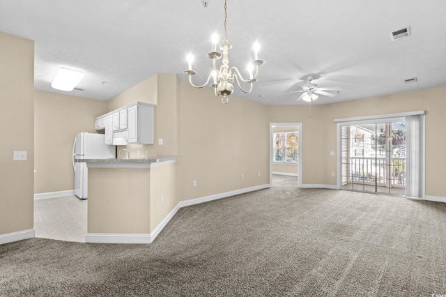 119 Fountain Pointe Ln Unit 202, Myrtle Beach, SC 29579