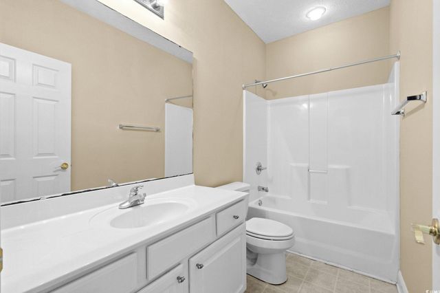 119 Fountain Pointe Ln Unit 202, Myrtle Beach, SC 29579