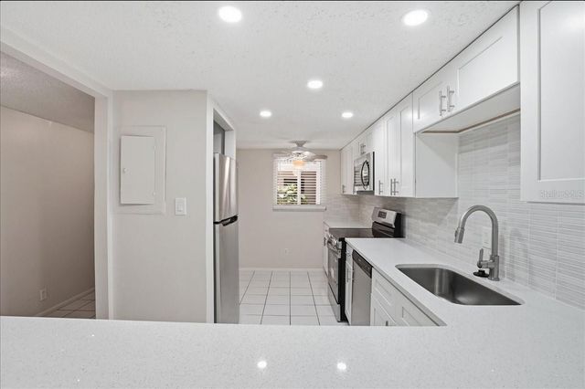 3700 S OSPREY AVENUE 115, Sarasota, FL 34239
