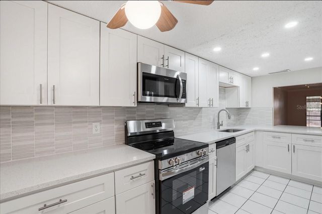 3700 S OSPREY AVENUE 115, Sarasota, FL 34239