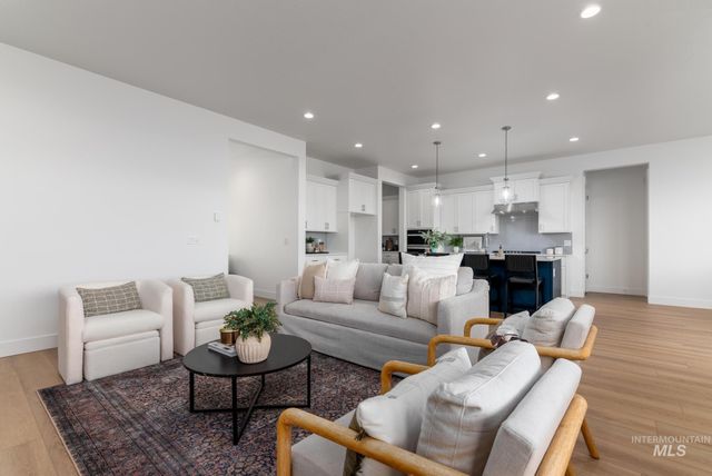 5323 Juliet Rose Ave, Caldwell, ID 83607