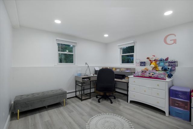 65 Marsh Lane, Hyannis, MA 02601