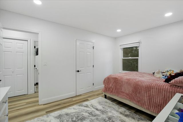 65 Marsh Lane, Hyannis, MA 02601