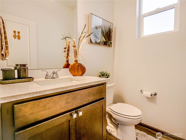 2704 S 120th Place, Seattle, WA 98168