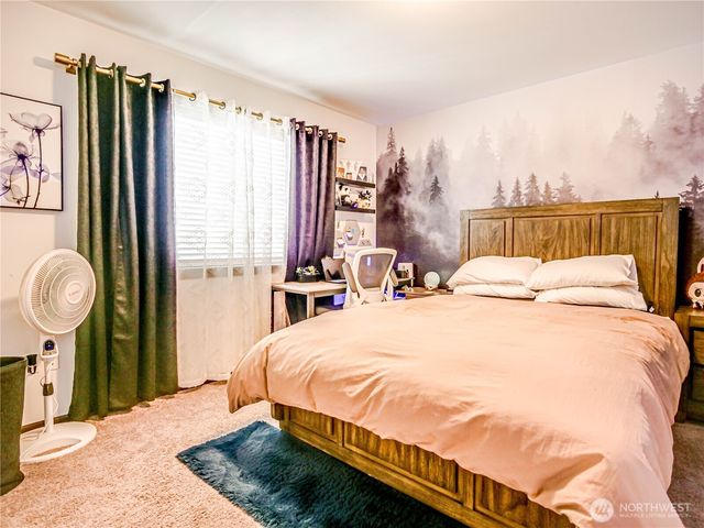 2704 S 120th Place, Seattle, WA 98168