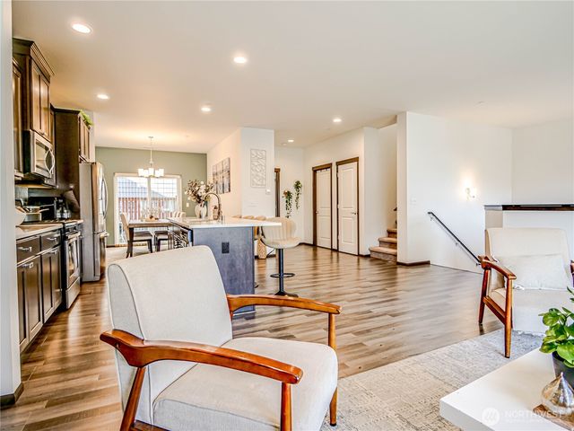 2704 S 120th Place, Seattle, WA 98168