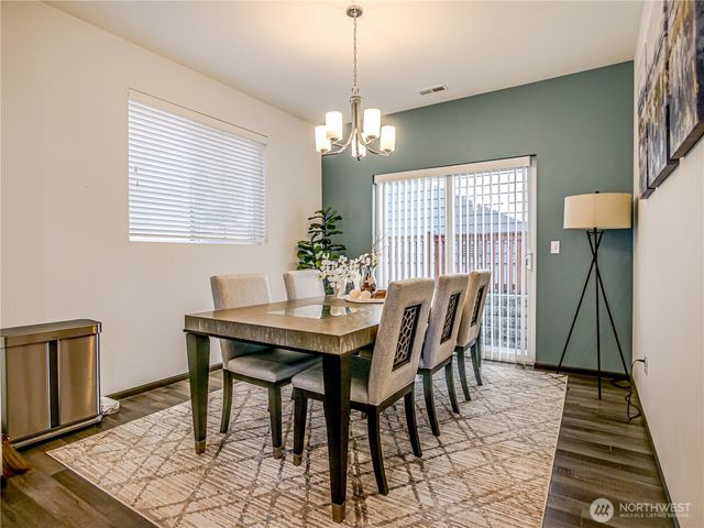 2704 S 120th Place, Seattle, WA 98168