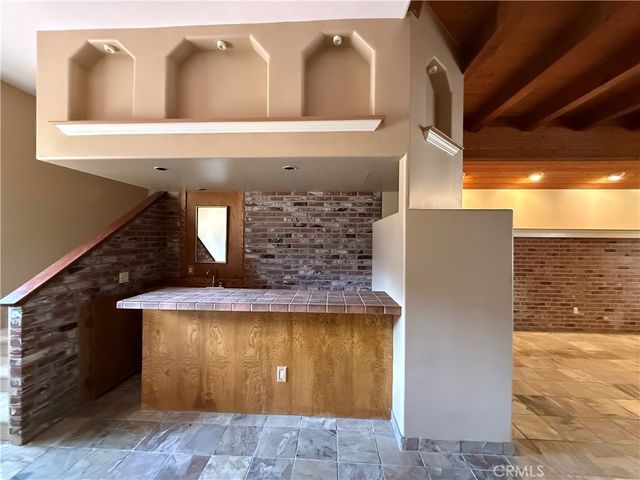 10287 Canyon, Escondido, CA 92026