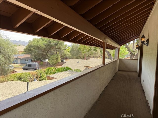 10287 Canyon, Escondido, CA 92026