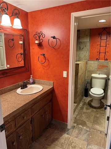 10287 Canyon, Escondido, CA 92026