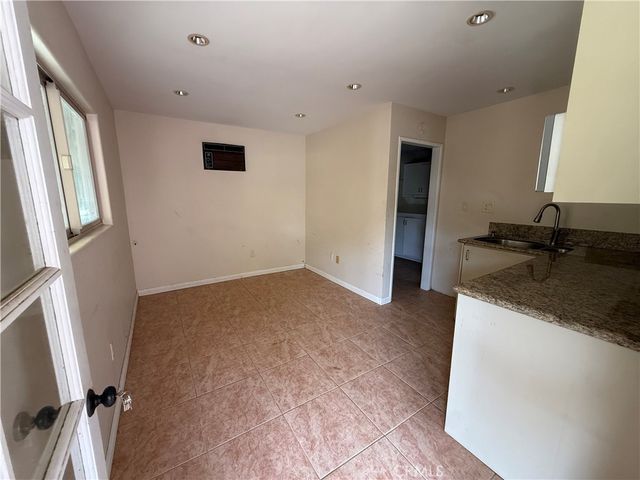 10287 Canyon, Escondido, CA 92026