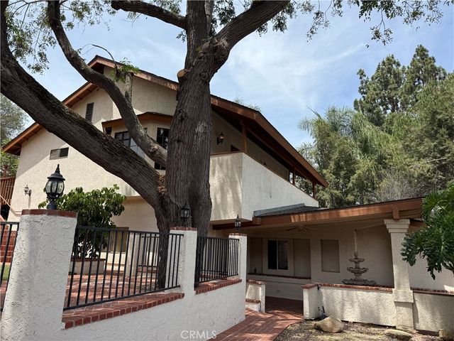 10287 Canyon, Escondido, CA 92026