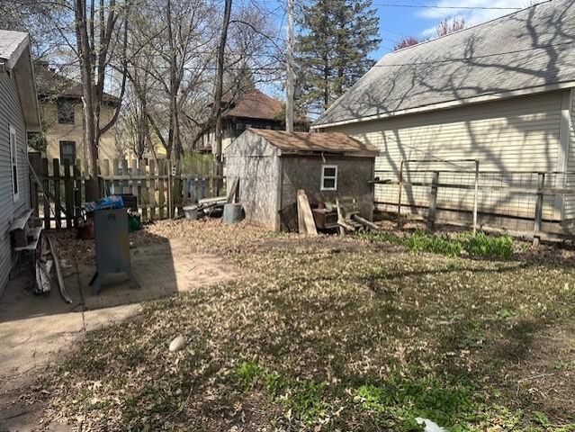 236 Emerald Street SE, Minneapolis, MN 55414