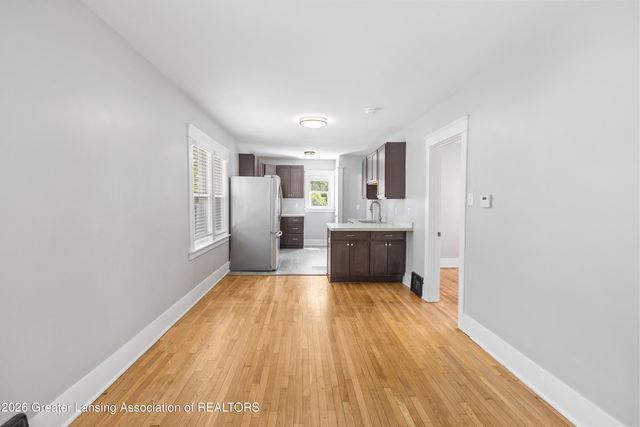 2412 Fernwood Avenue, Lansing, MI 48912