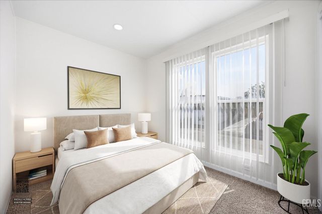 152 Torrey Pine Lane, Bakersfield, CA 93308