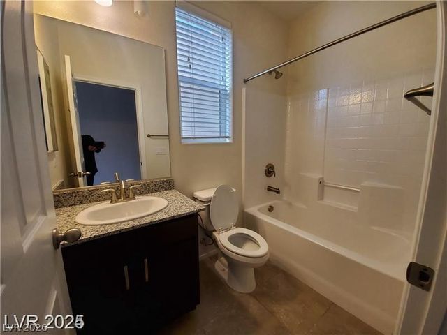 4208 Seclusion Bay Avenue, North Las Vegas, NV 89081