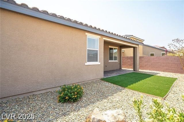 4208 Seclusion Bay Avenue, North Las Vegas, NV 89081