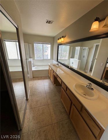 4208 Seclusion Bay Avenue, North Las Vegas, NV 89081