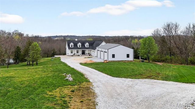 280 Sycamore Lane, Winfield, MO 63389