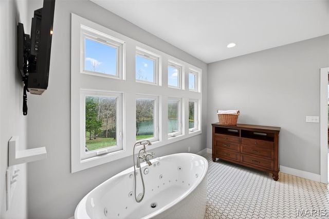 280 Sycamore Lane, Winfield, MO 63389