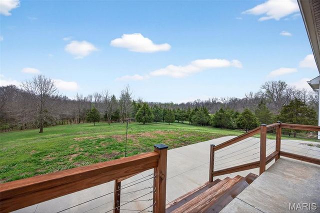 280 Sycamore Lane, Winfield, MO 63389
