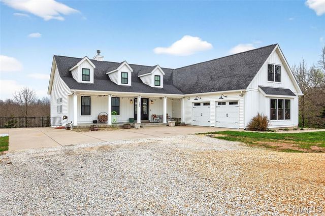 280 Sycamore Lane, Winfield, MO 63389