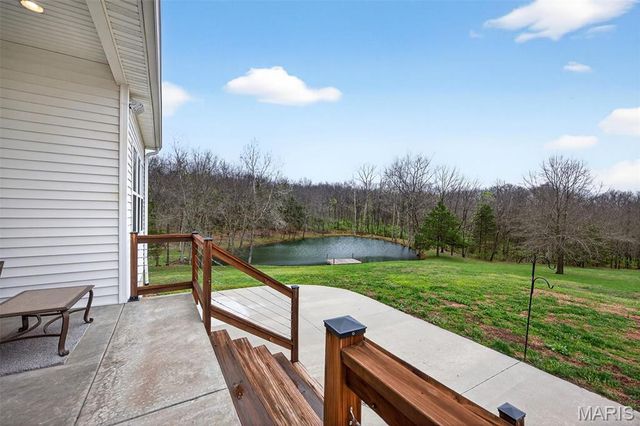 280 Sycamore Lane, Winfield, MO 63389