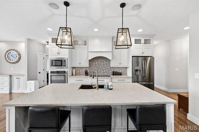 280 Sycamore Lane, Winfield, MO 63389