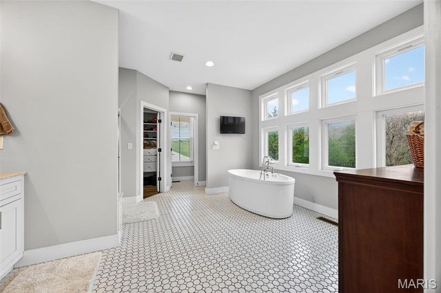280 Sycamore Lane, Winfield, MO 63389
