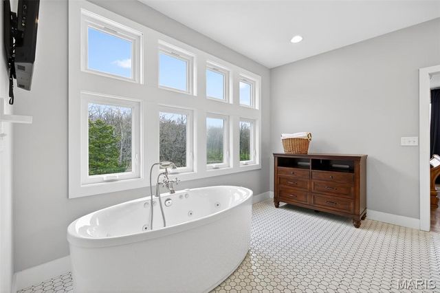 280 Sycamore Lane, Winfield, MO 63389