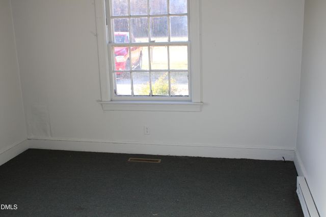 398 N Englewood Drive, Kenly, NC 27542