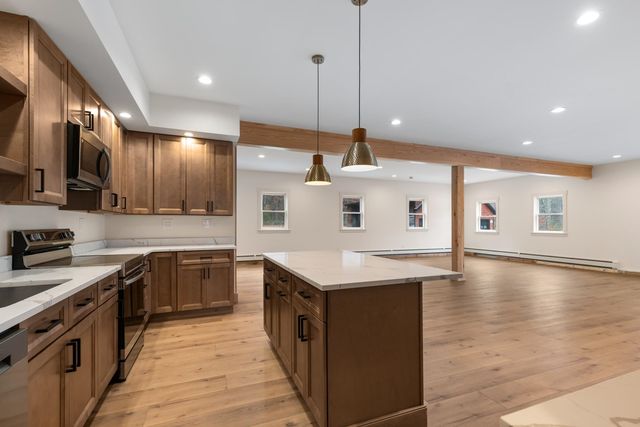 345 DRY HILL Road, Barrington, NH 03825