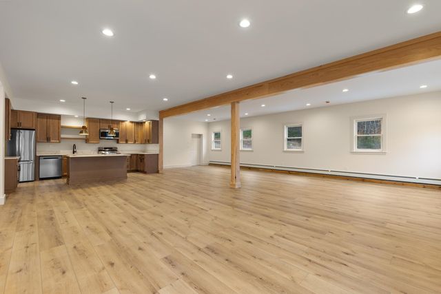 345 DRY HILL Road, Barrington, NH 03825