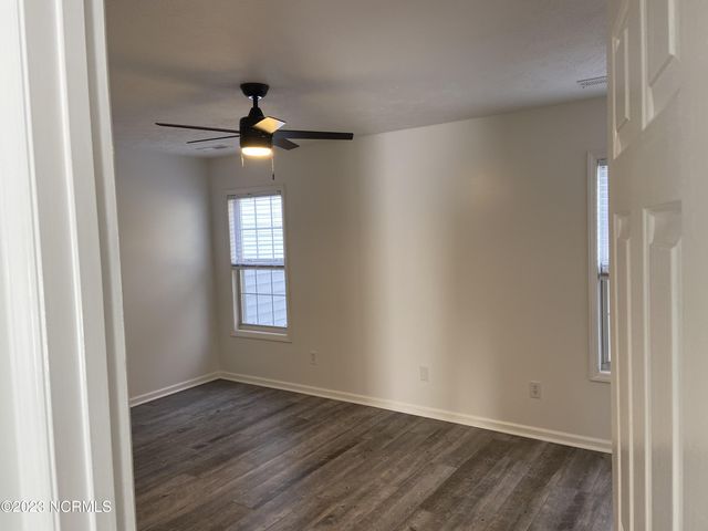 338 Emerald Cove Court, Wilmington, NC 28409