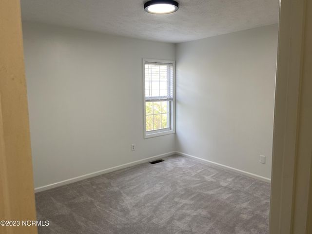 338 Emerald Cove Court, Wilmington, NC 28409