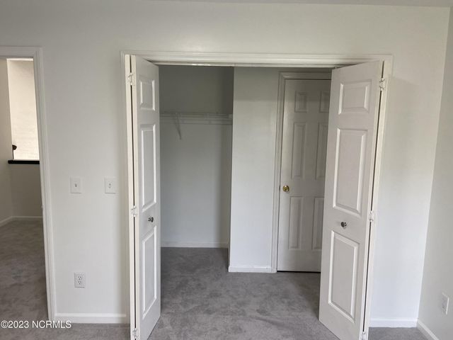 338 Emerald Cove Court, Wilmington, NC 28409