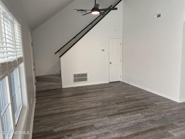 338 Emerald Cove Court, Wilmington, NC 28409