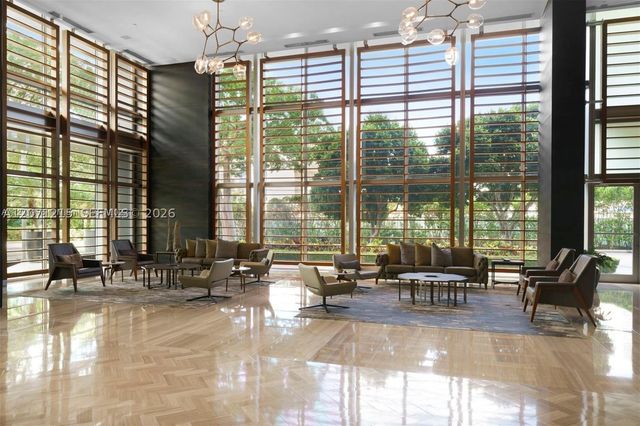 3470 E Coast Ave H0806, Miami, FL 33137