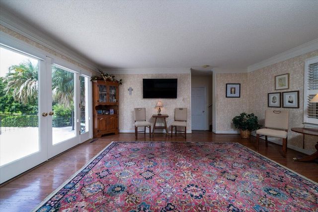 731 Knotty Pine Road, Charleston, SC 29412