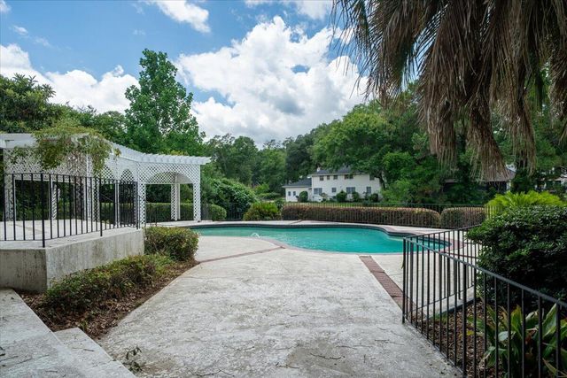 731 Knotty Pine Road, Charleston, SC 29412