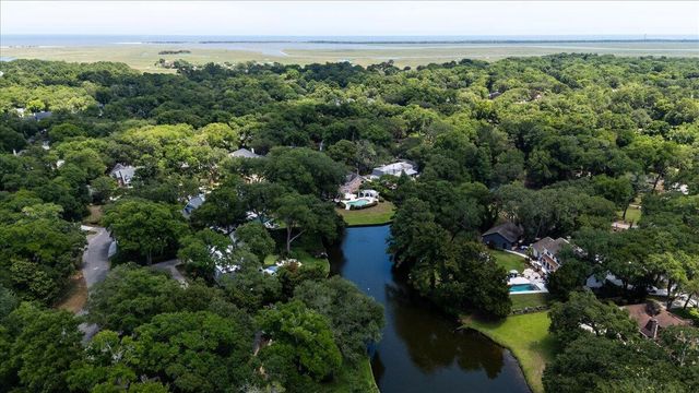 731 Knotty Pine Road, Charleston, SC 29412