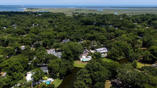 731 Knotty Pine Road, Charleston, SC 29412