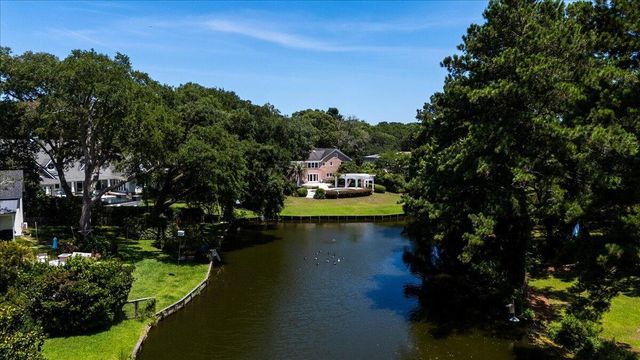 731 Knotty Pine Road, Charleston, SC 29412