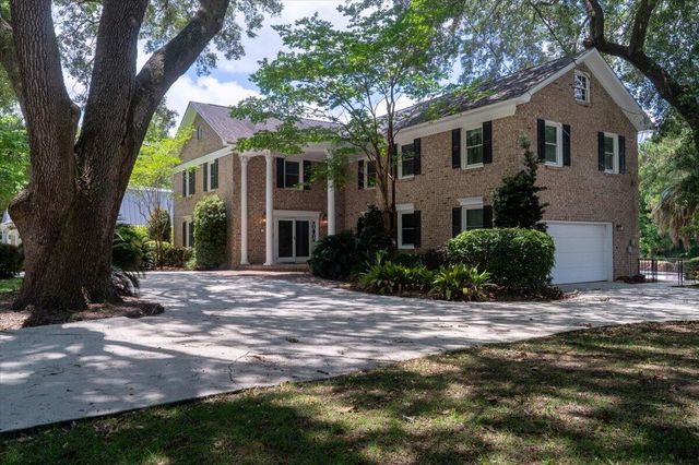 731 Knotty Pine Road, Charleston, SC 29412